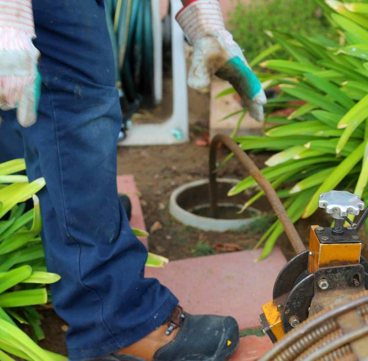 Intervention rapide pour rétablir l'écoulement de vos eaux usées